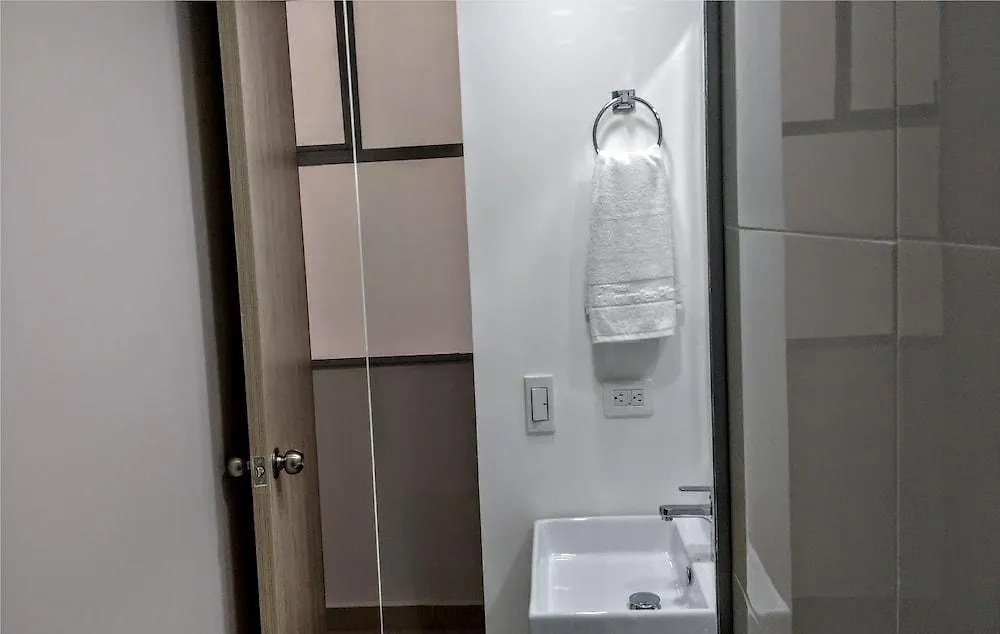 Hotel Laureles Plaza Medellín 4*,