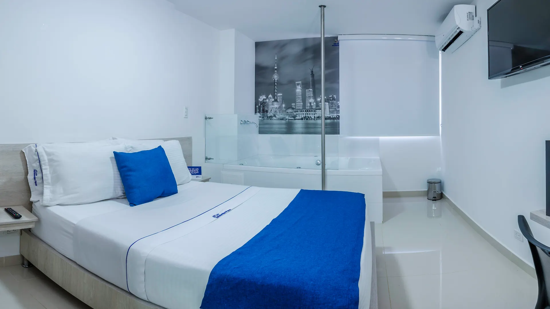 ****  Hotel Laureles Plaza Medellín Colombia