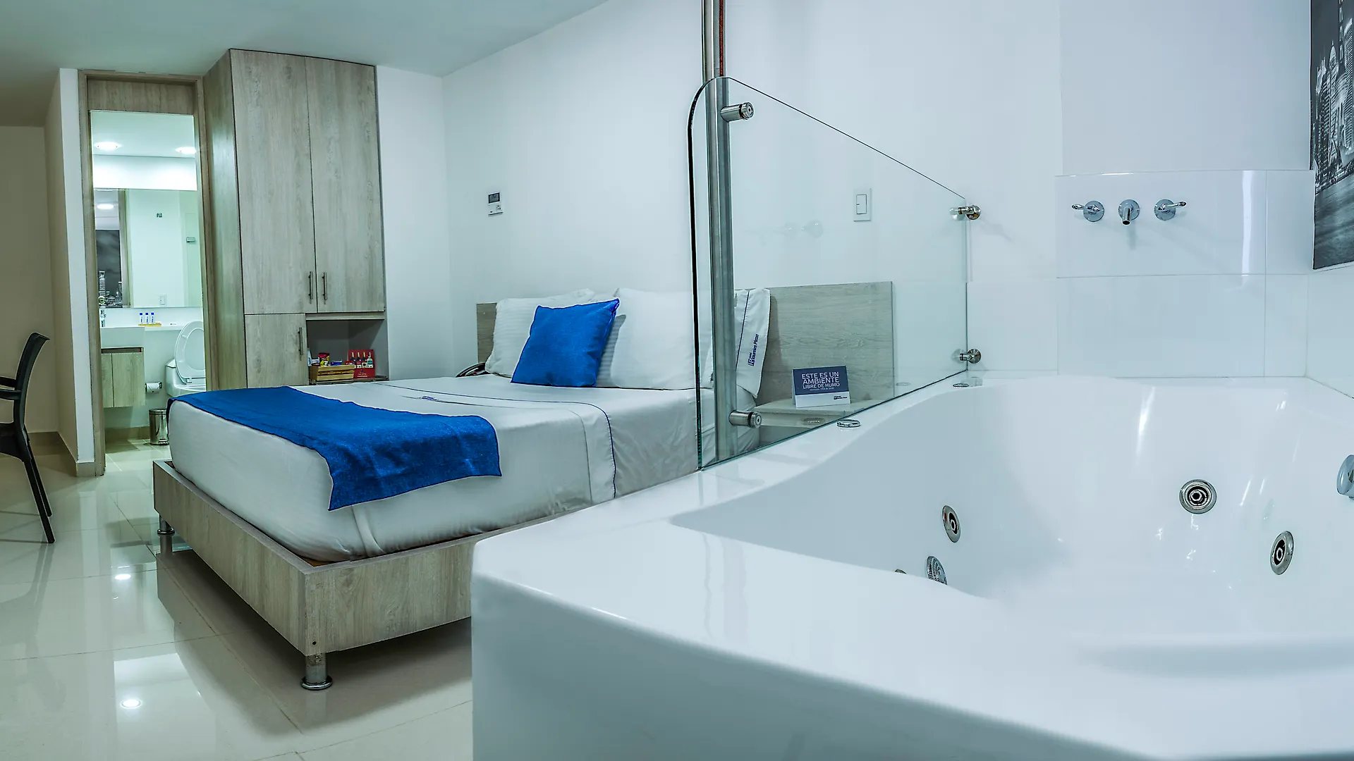 Hotel Laureles Plaza Medellín