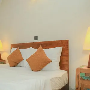 https://yoho-grace.kandyhotelsnow.com