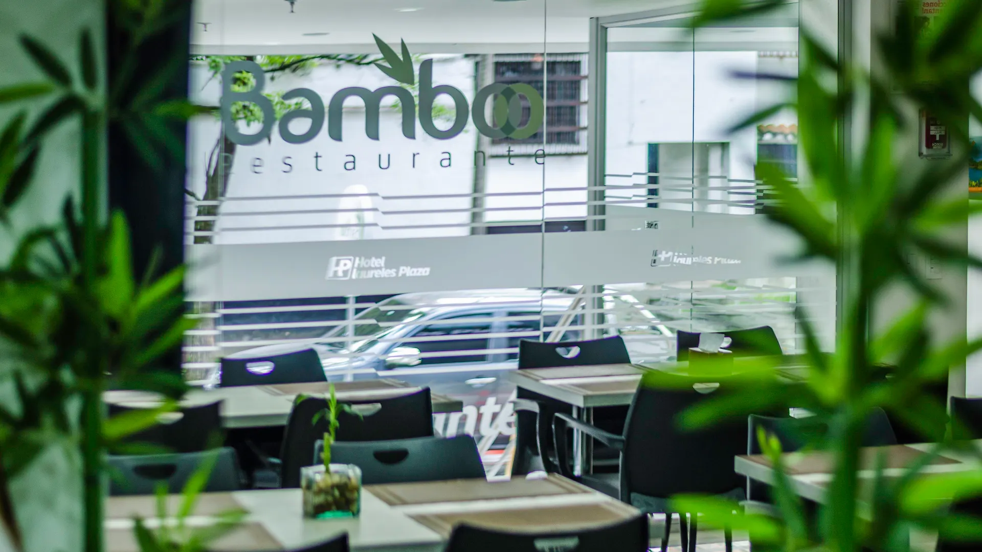 ****  Hotel Laureles Plaza Medellín Colombia